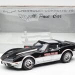 Chevrolet Corvette C3 Pace Car Indianapolis 500 1978 UT Models 1:18 - image 6 of 6
