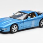 Chevrolet Corvette C5 Синьо Металик UT Models 1:18