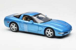 Chevrolet Corvette C5 Синьо Металик UT Models 1:18 21004 Метал — снимка 4 от 6