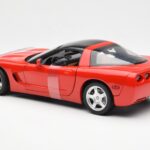 Chevrolet Corvette C5 Hardtop Червен UT Models 1:18 - image 5 of 6