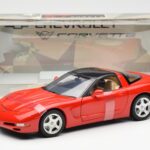 Chevrolet Corvette C5 Hardtop Червен UT Models 1:18 - image 6 of 6