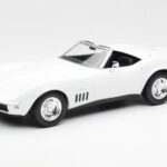 Chevrolet Corvette C3 Кабриолет Can-Am Бял Norev 1:18