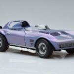 Chevrolet Corvette Grand Sport Roadster Laguna Seca Небесносин Exoto 1:18 - image 5 of 9