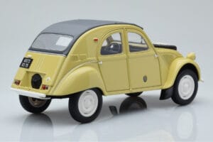 Citroen 2CV Sahara Жълт Otto 1:18 OT1027 Смола — снимка 2 от 6