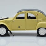 Citroen 2CV Sahara Жълт Otto 1:18 - image 3 of 6