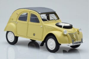 Citroen 2CV Sahara Жълт Otto 1:18 OT1027 Смола — снимка 4 от 6