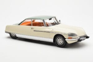 Citroen DS 21 Le Leman Кабриолет Слонова Кост и Зелен Norev 1:18 181751 Метал — снимка 4 от 6