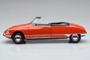 Citroen DS19 Кабриолет Norev 1:18 181599 Метал — снимка 4 от 7
