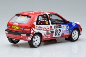 Citroen Saxo VTS Rally RAC 2000 Otto 1:18 OT978 Смола — снимка 2 от 6