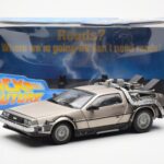 DeLorean DMC-12 Time Machine Back to the Future Сребрист Sun Star 1:18 - image 2 of 8