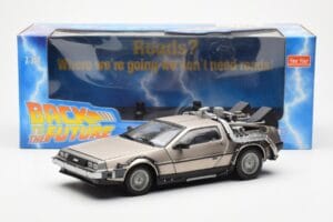 DeLorean DMC-12 Time Machine Back to the Future Сребрист Sun Star 1:18 2711 Метал — снимка 2 от 8