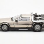 DeLorean DMC-12 Time Machine Back to the Future Сребрист Sun Star 1:18 - image 3 of 8