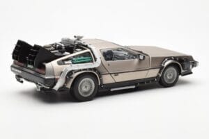 DeLorean DMC-12 Time Machine Back to the Future Сребрист Sun Star 1:18 2711 Метал — снимка 5 от 8