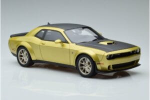 Dodge Challenger R/T Scat Pack Widebody 50-годишен Юбилей GT Spirit 1:18 GT411 Смола — снимка 4 от 6