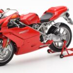 Ducati 999 Червен Minichamps 1:12 - image 2 of 4