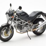 Ducati Monster M900 Черен Minichamps 1:12 - image 2 of 4
