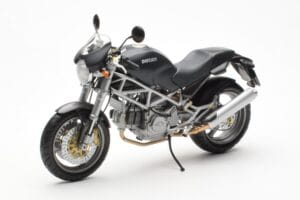 Ducati Monster M900 Черен Minichamps 1:12 122120101 Метал — снимка 2 от 4