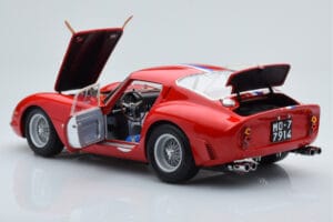 Ferrari 250 GTO #19 24 Hours of Le Mans 1962 Kyosho 1:18 08438A Метал — снимка 5 от 10