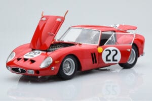 Ferrari 250 GTO #22 24 Hours of Le Mans 1962 Kyosho 1:18 08438B Метал — снимка 2 от 10