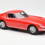 Ferrari 275 GTB Червен CMR 1:18 - image 4 of 6