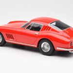 Ferrari 275 GTB Червен CMR 1:18 - image 5 of 6