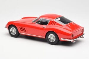 Ferrari 275 GTB Червен CMR 1:18 CMR033 Метал — снимка 5 от 6