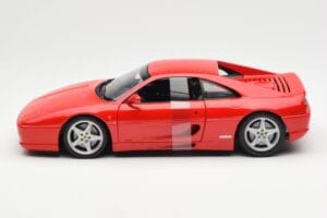 Ferrari F355 Berlinetta Червен UT Models 1:18 180074020 Метал — снимка 3 от 6