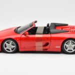 Ferrari F355 Spider Червен UT Models 1:18 - image 3 of 6