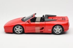 Ferrari F355 Spider Червен UT Models 1:18 180074030 Метал — снимка 3 от 6