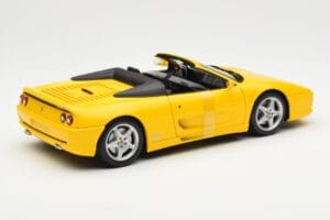 Ferrari F355 Spider Жълт UT Models 1:18 180074031 Метал — снимка 2 от 6