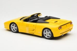 Ferrari F355 Spider Жълт UT Models 1:18 180074031 Метал — снимка 5 от 6