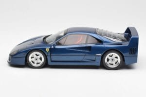 Ferrari F40 Син GT Spirit 1:18 GT914 Смола — снимка 3 от 6
