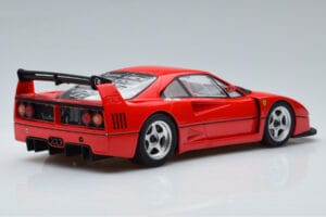 Ferrari F40 LM Червен GT Spirit 1:18 GT388 Смола — снимка 2 от 6