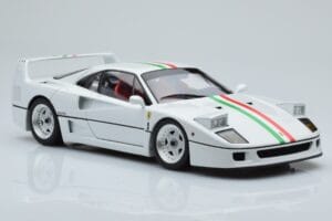 Ferrari F40 Перлено Бял Italy Kyosho 1:18 08416PWT-G Метал — снимка 6 от 8