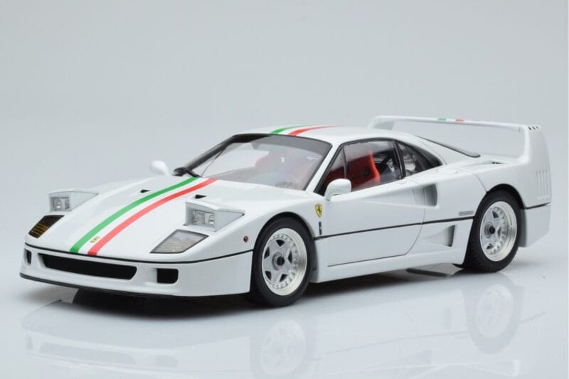 Ferrari F40 Перлено Бял Italy Kyosho 1:18