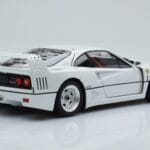 Ferrari F40 Перлено Бял Kyosho 1:18 - image 3 of 8