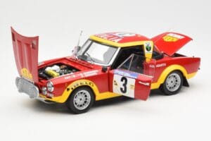 Fiat 124 Abarth #3 Barbasio / Sodano East African Safari Rally 1974 Sun Star 1:18 4952 Метал — снимка 2 от 8