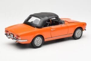 Fiat 124 BS Оранжев Sun Star 1:18 4906 Метал — снимка 3 от 8