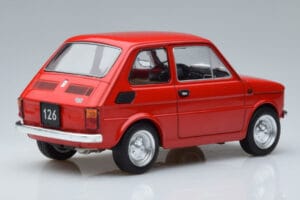Fiat 126 Червен MCG 1:18 MCG18323 Метал — снимка 2 от 6