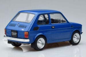 Fiat 126P Син MCG 1:18 MCG18324 Метал — снимка 2 от 6
