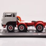 Fiat 690 T1 Бял IXO 1:43