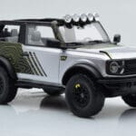 Ford Bronco RTR Iconic Сребрист GT Spirit 1:18 - image 4 of 6