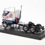Ford CL 9000 Бял Син IXO 1:43 - image 2 of 4