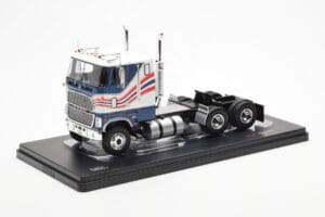 Ford CL 9000 Бял Син IXO 1:43 TR177 Метал — снимка 3 от 4