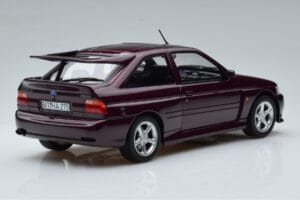 Ford Escort RS Cosworth Лилаво Norev 1:18 182778 Метал — снимка 2 от 6