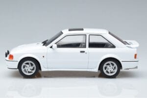 Ford Escort Mk4 RS Turbo S Бял MCG 1:18 MCG18271 Метал — снимка 3 от 6
