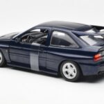Ford Escort RS Cosworth Син Metallic UT Models 1:18 - image 4 of 6