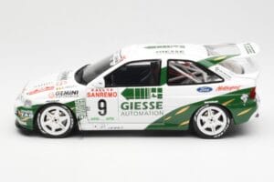 Ford Escort RS Cosworth B. Thiry / S. Prevot Rally San Remo 1994 Otto 1:18 OT1038 Смола — снимка 3 от 6