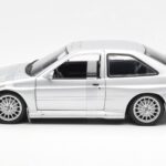 Ford Escort RS Cosworth Гражданска Версия Сребрист UT Models 1:18 - image 3 of 6