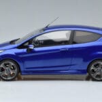 Ford Fiesta ST Mk7 Синьо Otto 1:18 OT403 Смола - image 3 of 6
